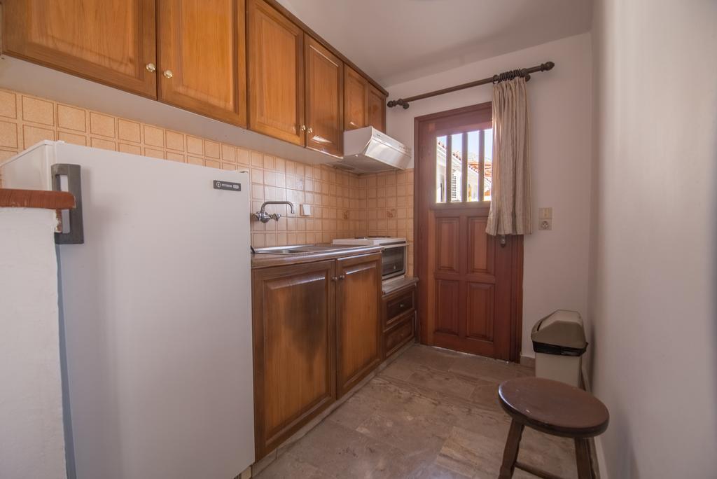 Maria Parameriti Apartments Poros  Exterior foto